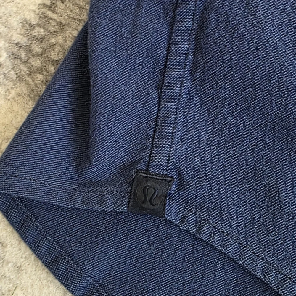 Lululemon Long Sleeve Button Down Shirt BUNDLE OF 2 Gray Blue Mens Medium - Picture 10 of 11